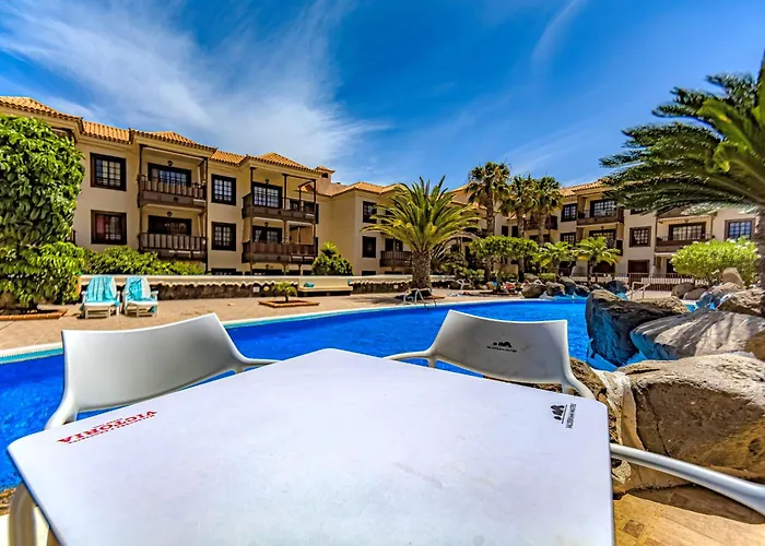 Atlantic 3 One Bedroom, Sea Front, In Complex With Pool Costa Del Silencio