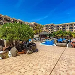 Atlantic 3 One Bedroom, Sea Front, In Complex With Pool Apartment *