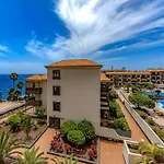 Atlantic 3 One Bedroom, Sea Front, In Complex With Pool