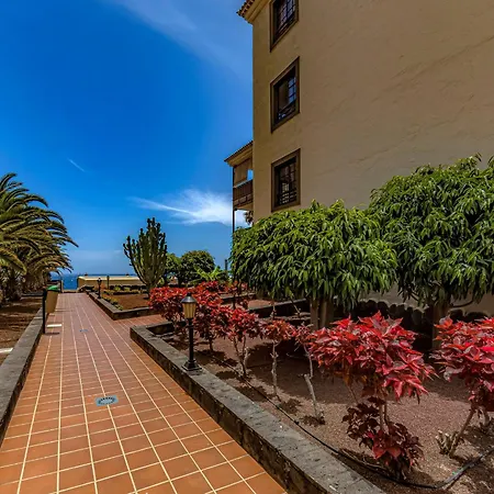 Atlantis 3 One Bedroom, Sea Front, In Complex With Pool Apartment Costa Del Silencio