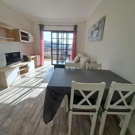 Atlantis 3 One Bedroom, Sea Front, In Complex With Pool Apartment Costa Del Silencio